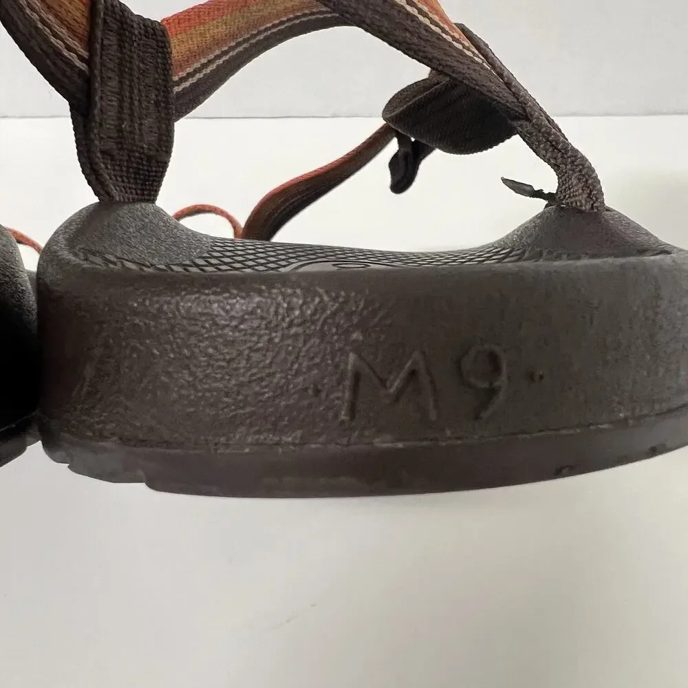 Chaco Bodhi Sandals Men's Size 9 Belt Java Brown Toe Loop Strappy Beach Shoes